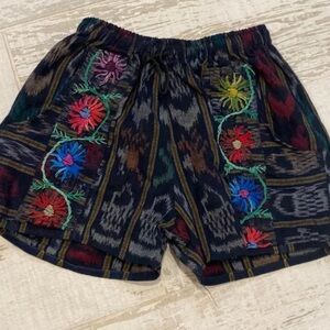 Girls like new hand embroidered made in Guatemala‎ shorts medium